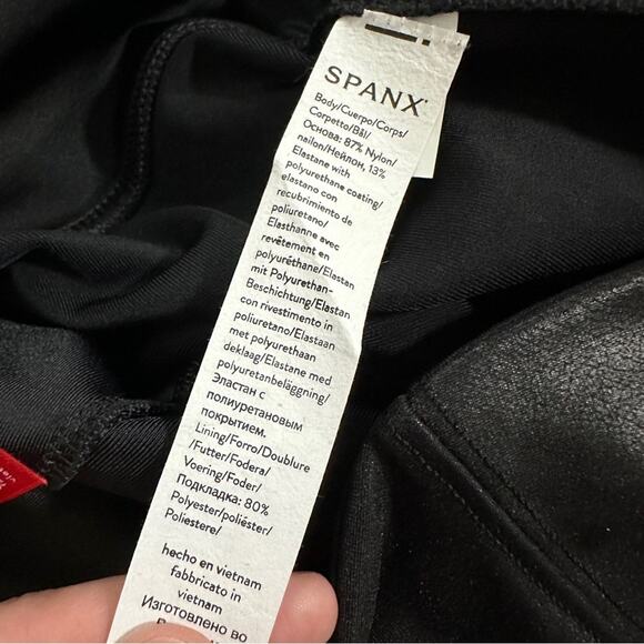Spanx Faux Leather Mid Rise Moto Leggings in Very Black Size M - Picture 9 of 13